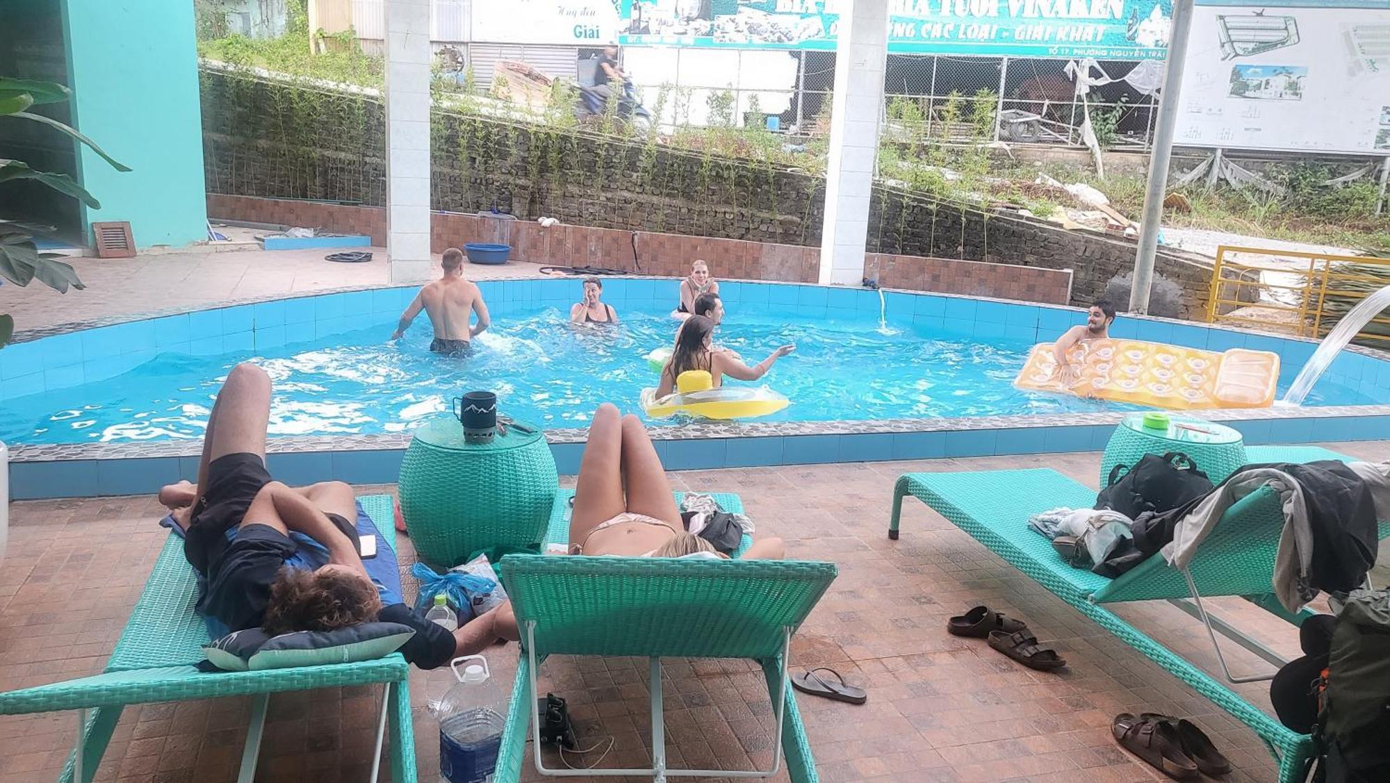 Ha Giang Lotus Hostel Motorbikes Tours Zewnętrze zdjęcie