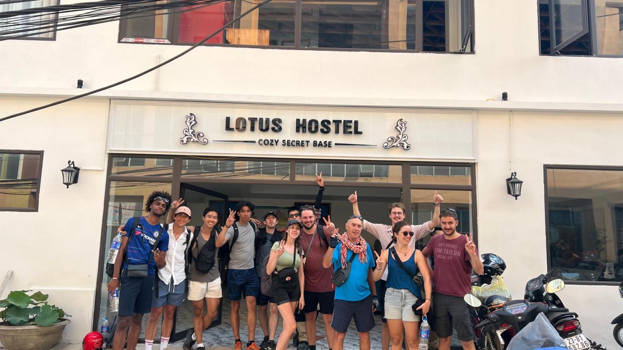 Ha Giang Lotus Hostel Motorbikes Tours Zewnętrze zdjęcie